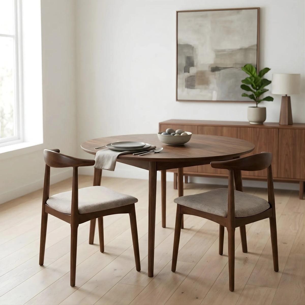 The Manu Dining Chair