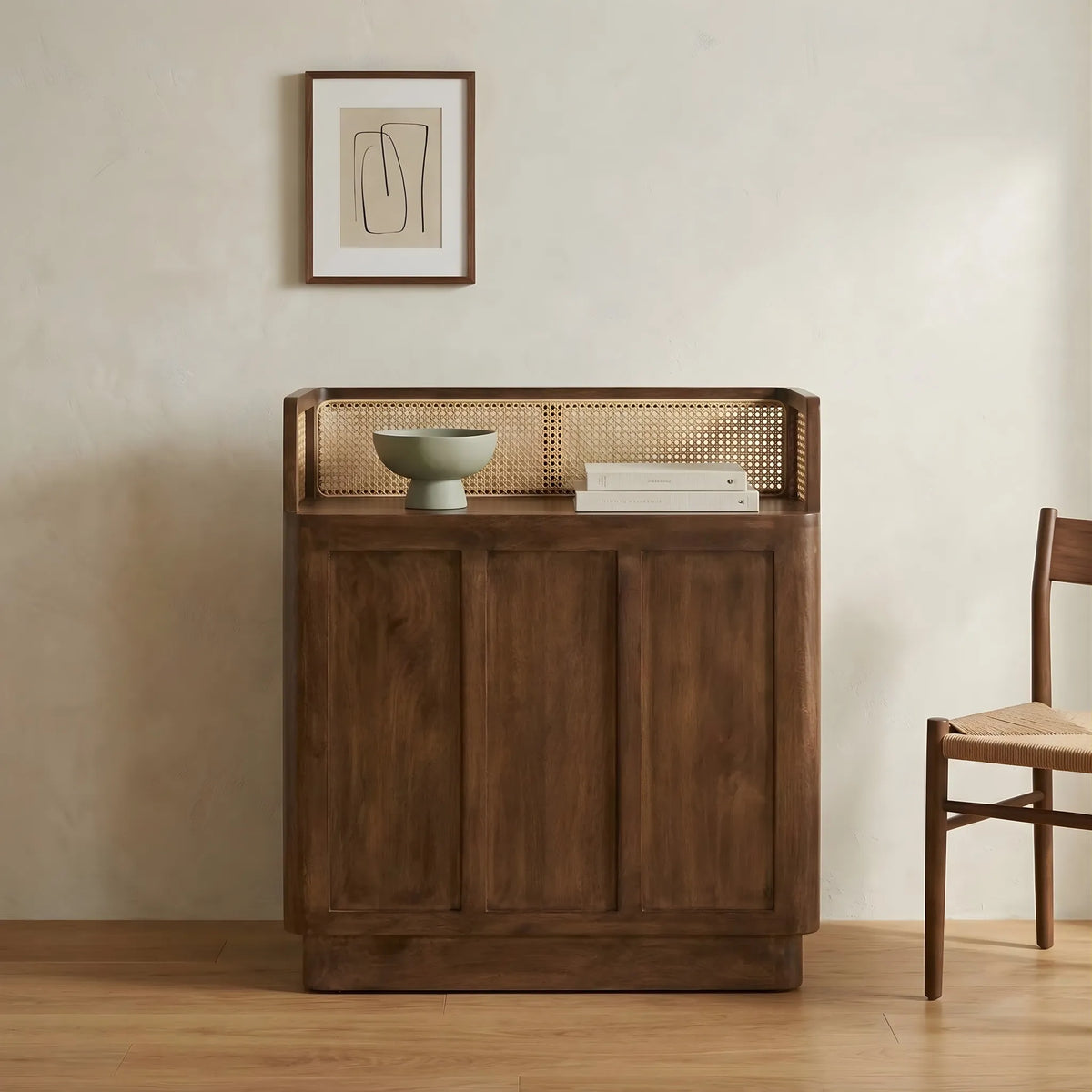 The Riya Bar Counter