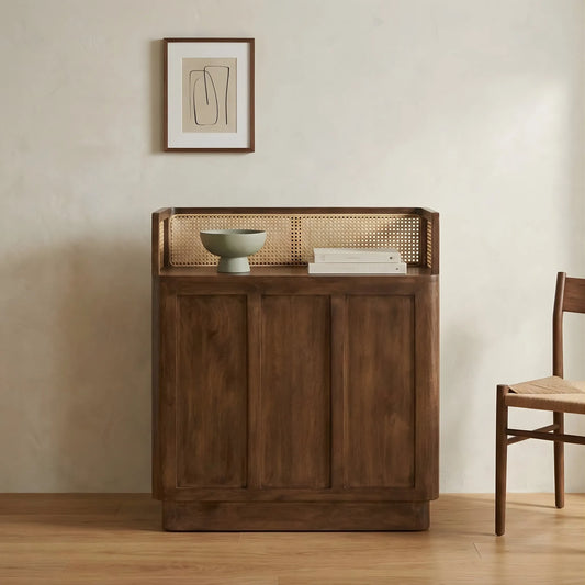 The Riya Bar Counter